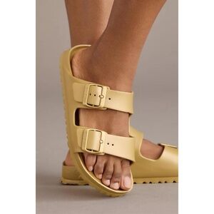 Birkenstock Sandals in Gold